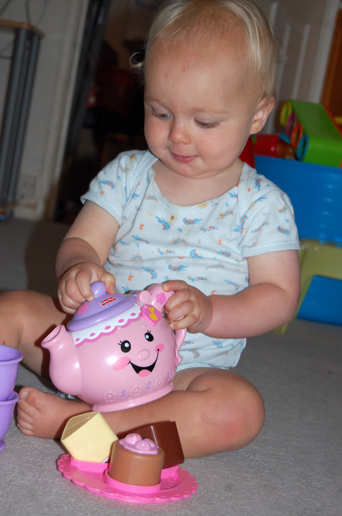 Fisher Price Laugh and Learn tea set review