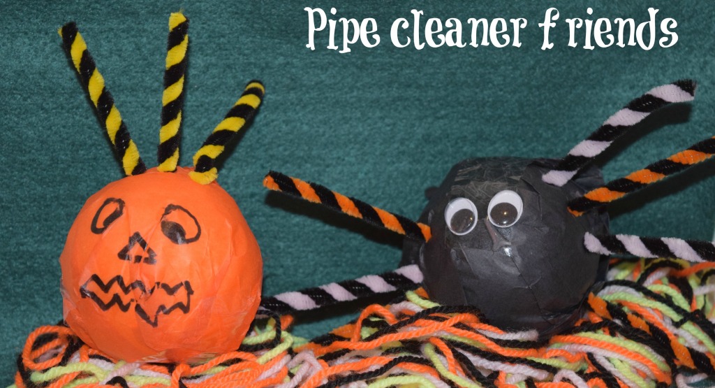 Pipe cleaner Halloween friends