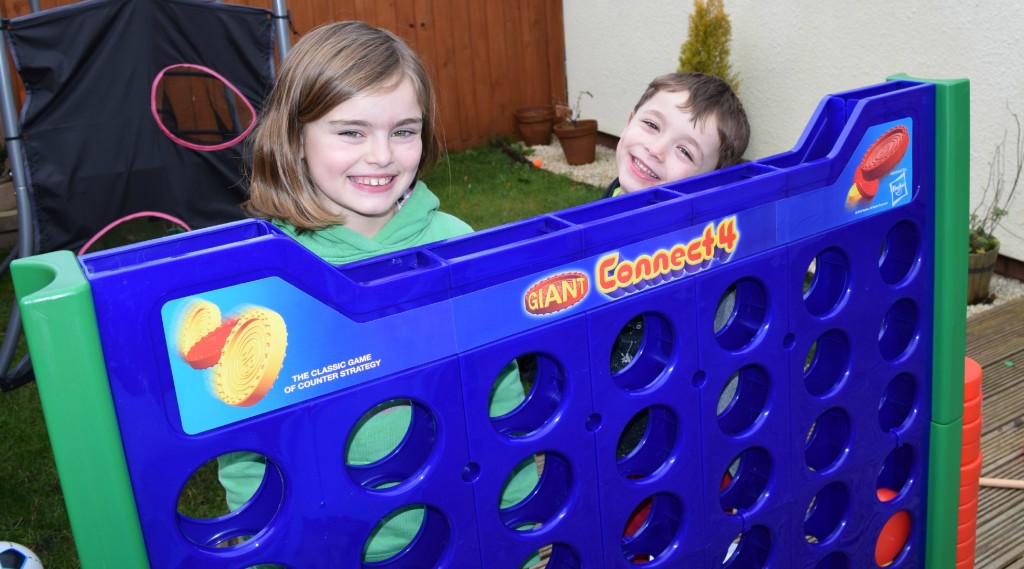 Giant Connect 4 review