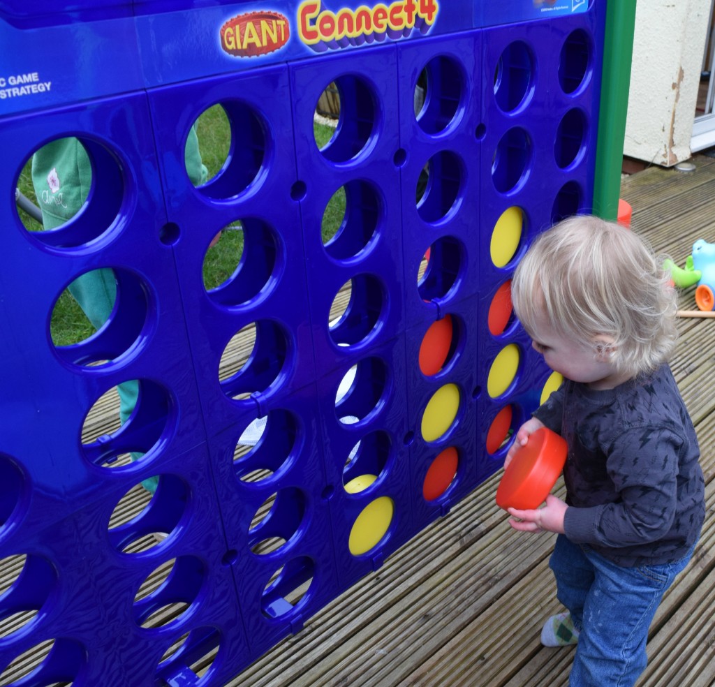 Giant Connect 4 review