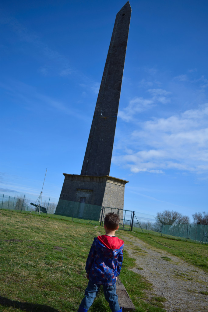 Walk to Wellington Monument