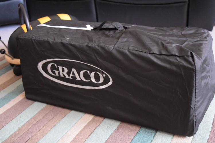 How to put up a graco travel outlet cot