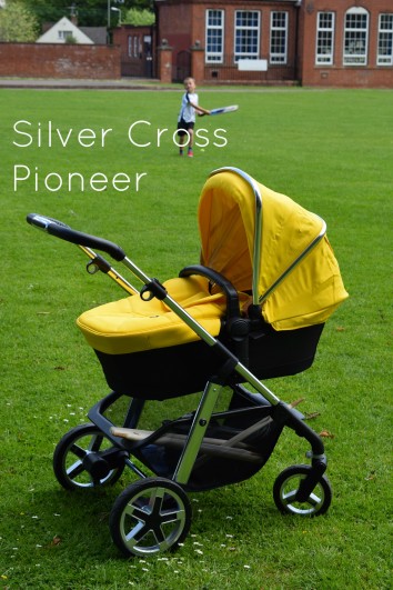 silver cross pioneer 5 in 1 dolls pram in eton grey