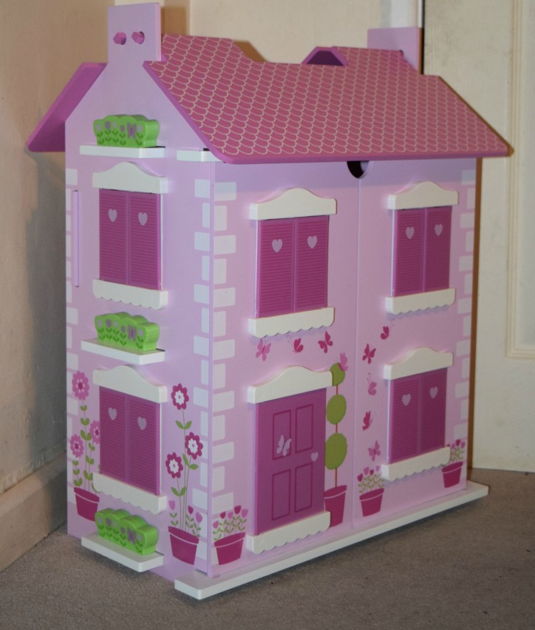 Butternut Country dolls house