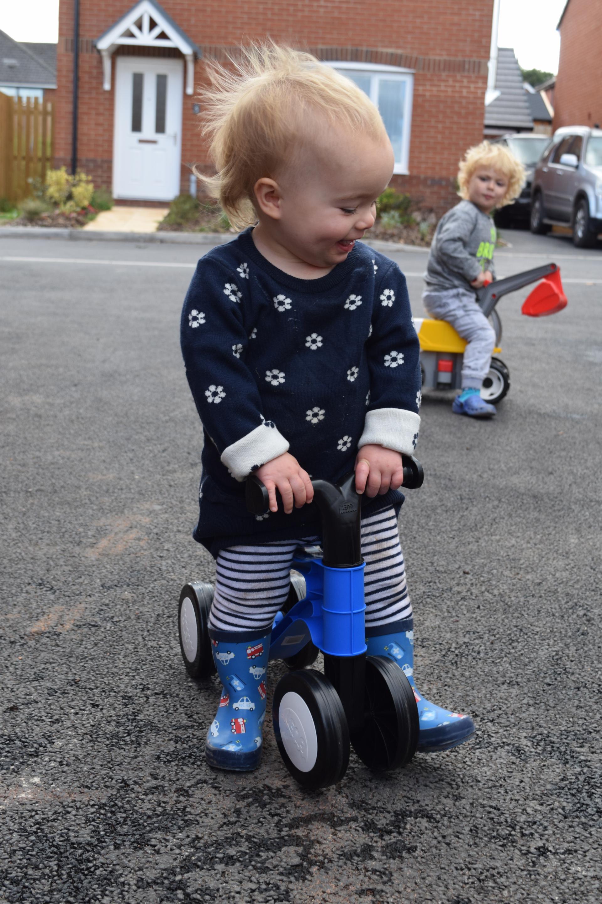 Review giveaway Toddlebike2 Family Fever