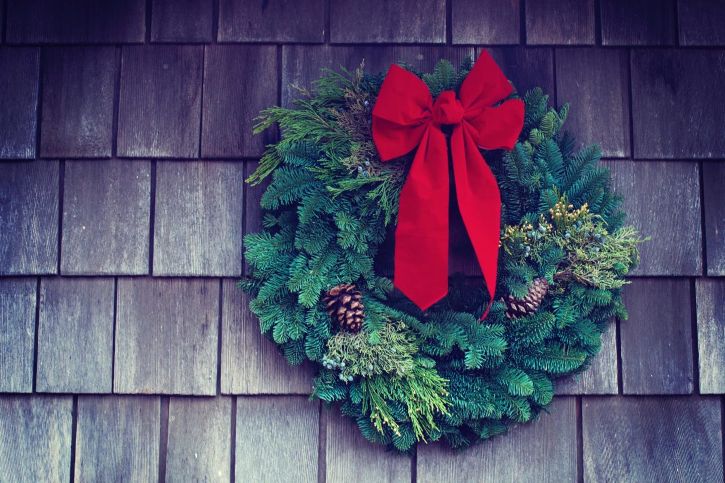 5 creative and budget-friendly Christmas decoration ideas