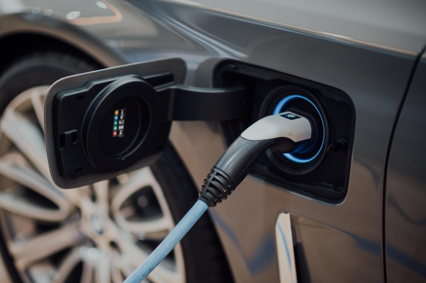 3 Tips For Swansea Drivers Looking For An Electric Car
