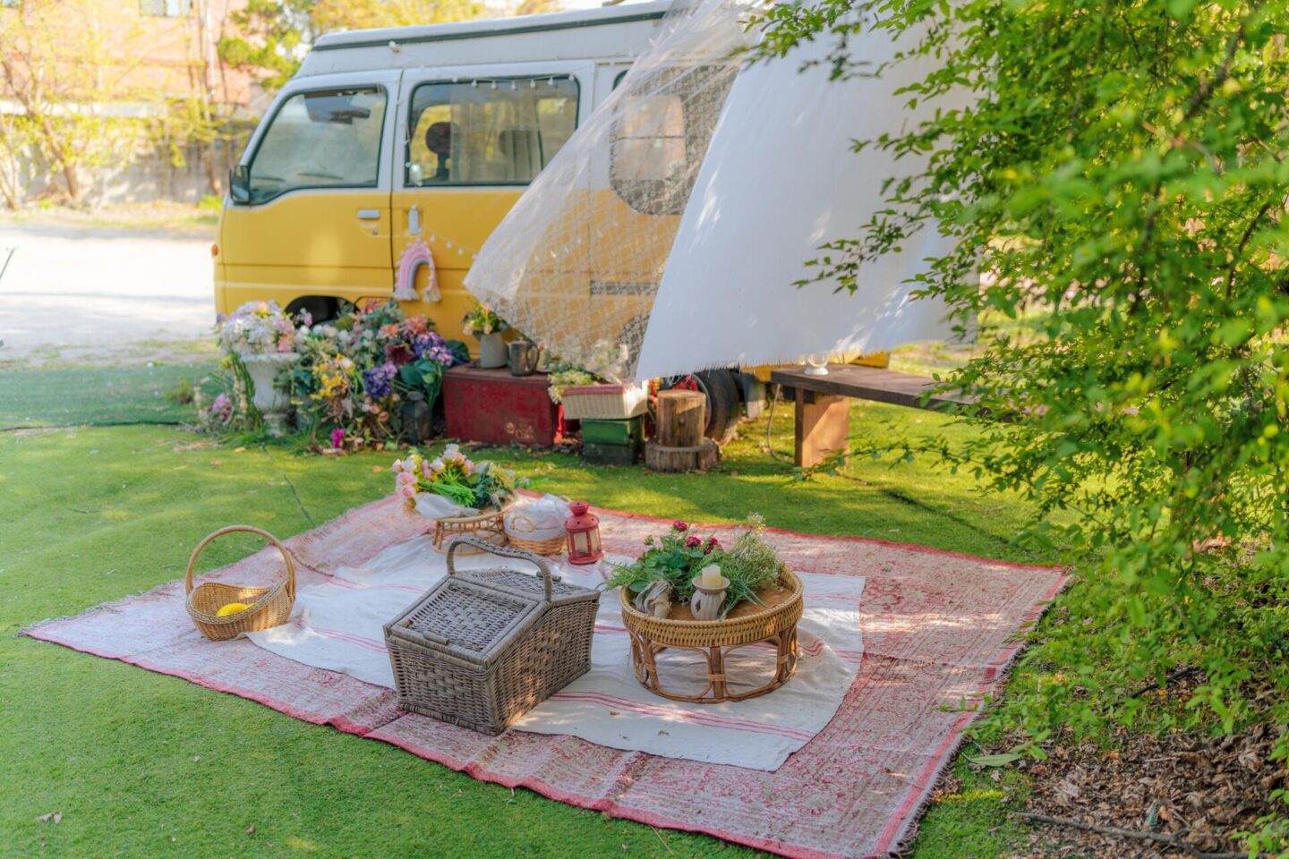 Picnics To Perfection: How to Set Up An Outdoor Family Event That Everyone Will Love